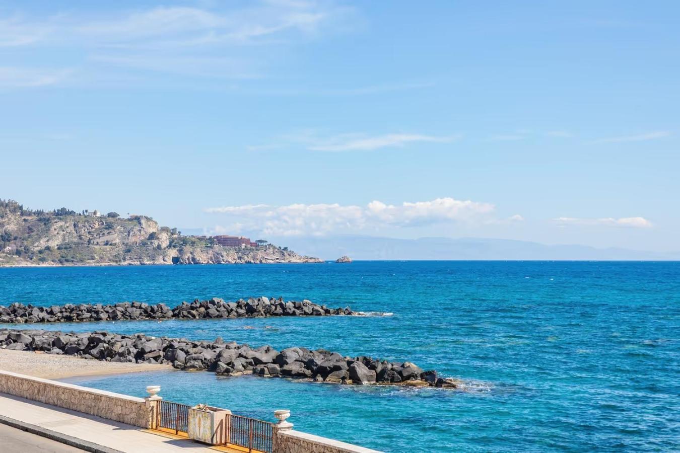 La Gioia Hotel Giardini Naxos Exterior photo